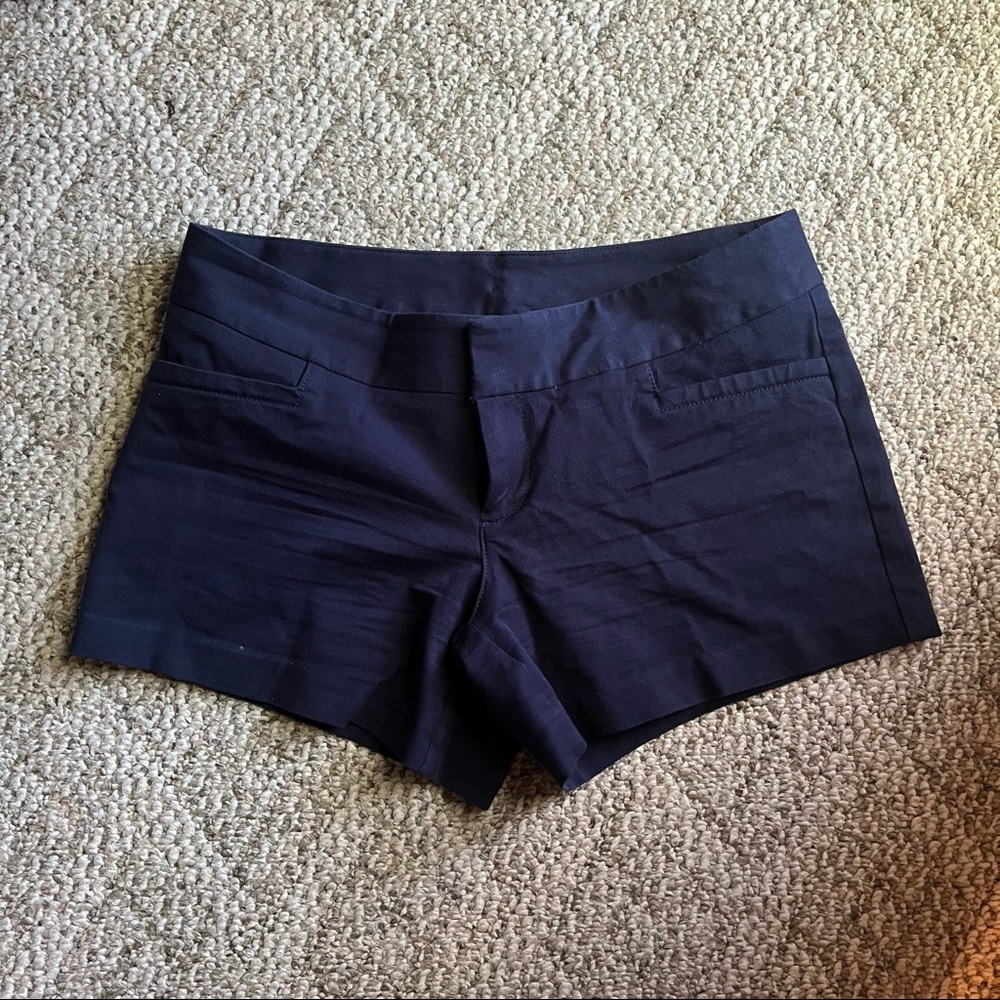 Lilly Pulitzer Navy Shorts 6
